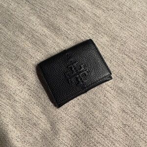 Tory Burch McGraw Leather Flap Card Case 
Wallet / Card Holder